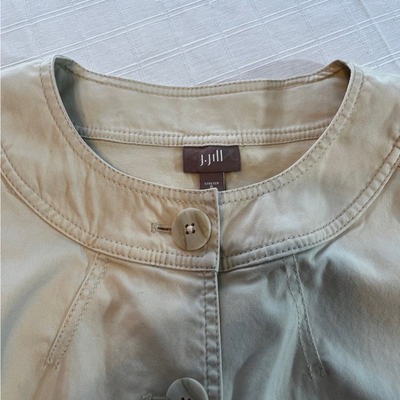 J. Jill Cropped 3/4 Sleeve Cream Button-Up Blazer Women's 6 Career Office Preppy - Picture 7 of 9